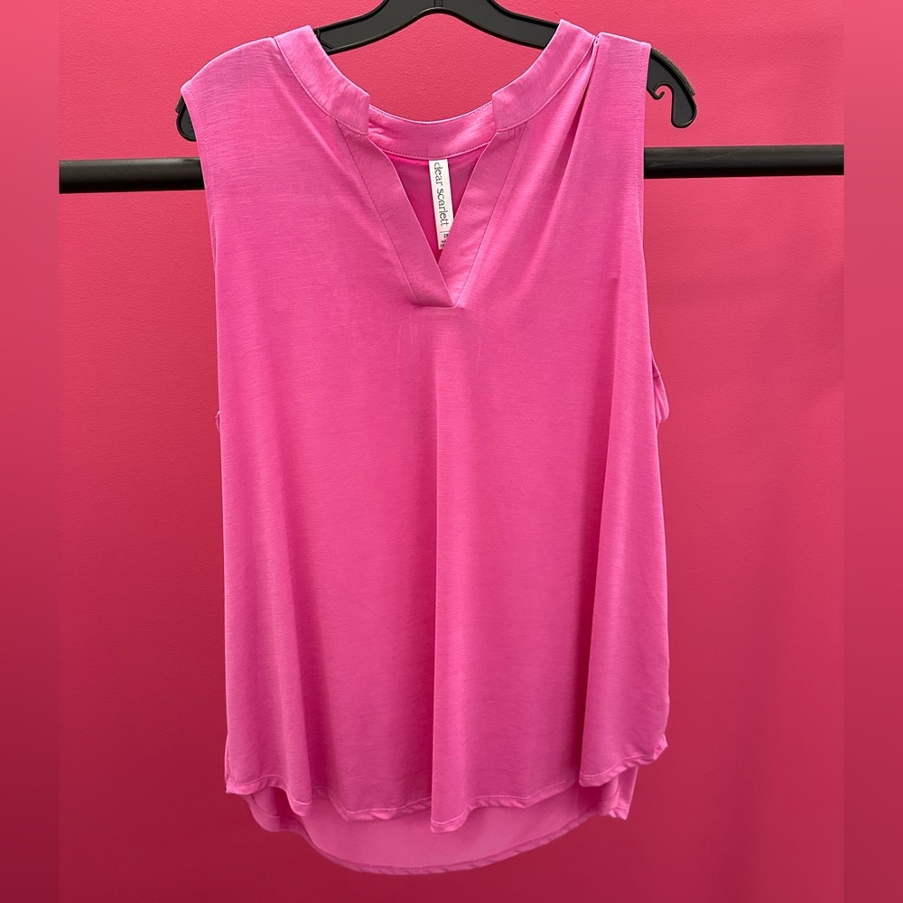 Dear Scarlett Lizzy Solid Pink 🩷 Sleeveless & Collarless Tank Top